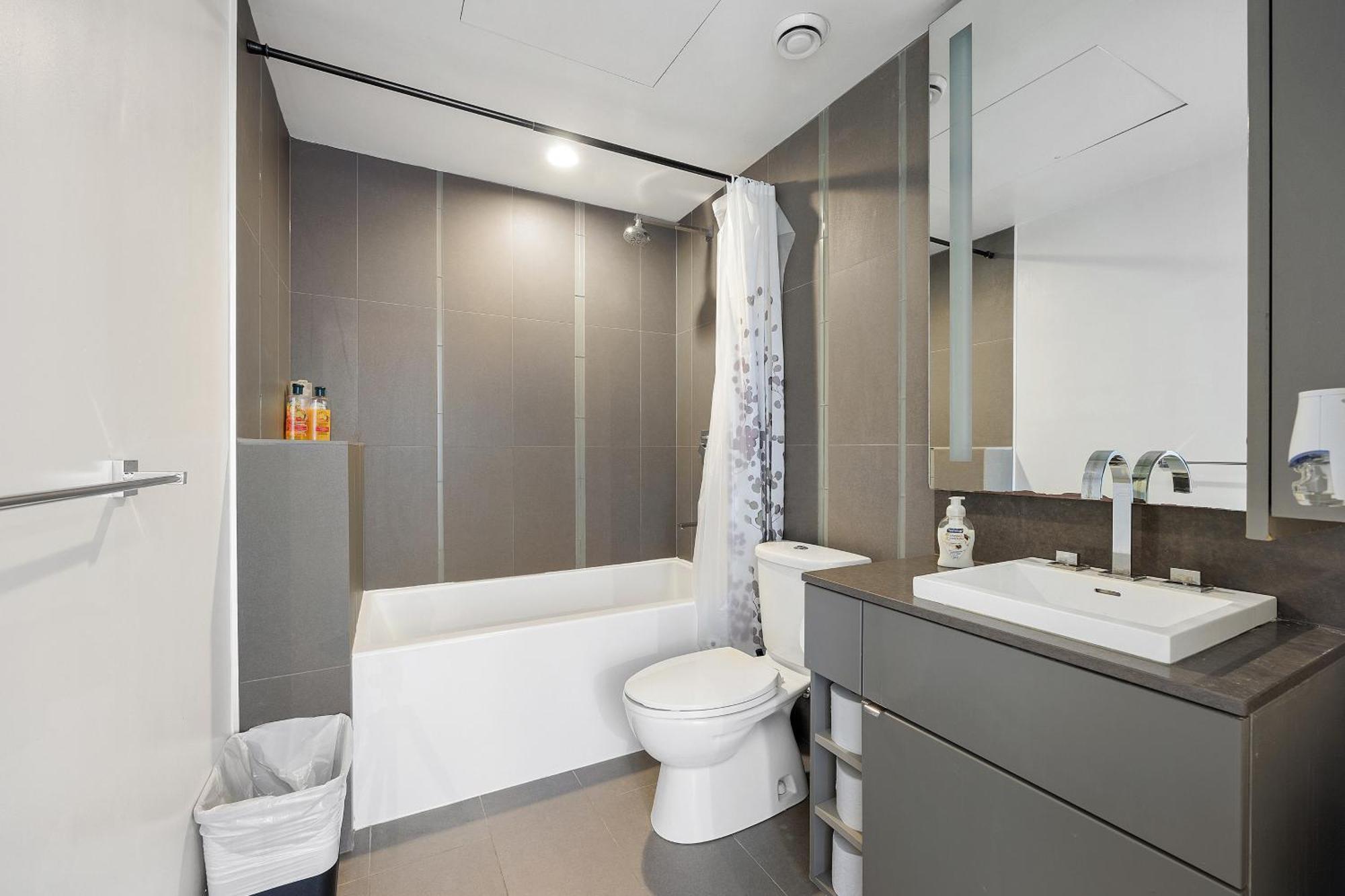 Trendy 1Bedroom Downtown Toronto Condo Exterior foto